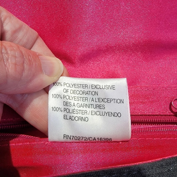 Liz Claiborne Small Satin Black Floral Embroidered Purse Hot Pink Lining - Picture 9 of 12